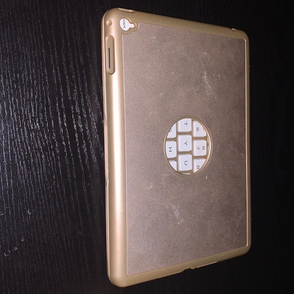 Rose gold iPad mini Bluetooth case with keyboard - Picture 3 of 4